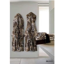 Exclusiver Bademantel Roberto Cavalli im Leopardenlook mit Kapuze